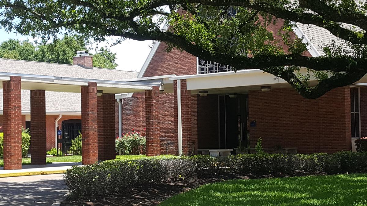 Exterior of Calvary Episcopal Church in Richmond, TX